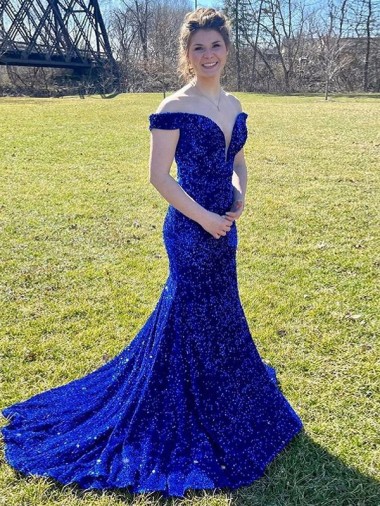 Sweep Train Sleeveless Velvet Sequin Royal Blue Sheath Off the Shoulder Prom Dress Canada Online